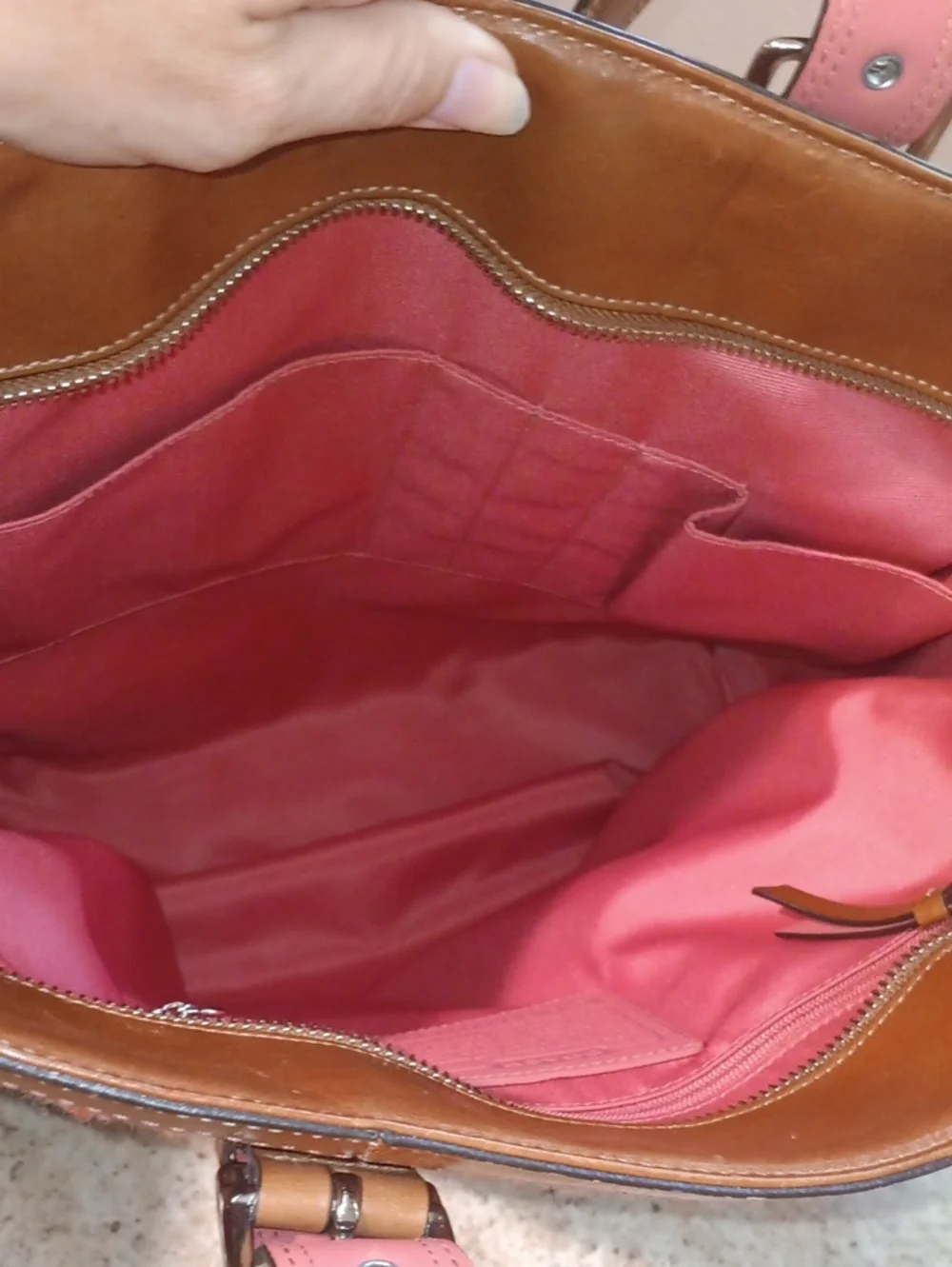Coach stylish red